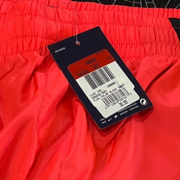 RARE 2013 NWT MENS NIKE COLOR BLOCK FLOW NSW SPORTSWEAR SWIMSUIT TRUNKS L SWIM - Picture 4 of 11